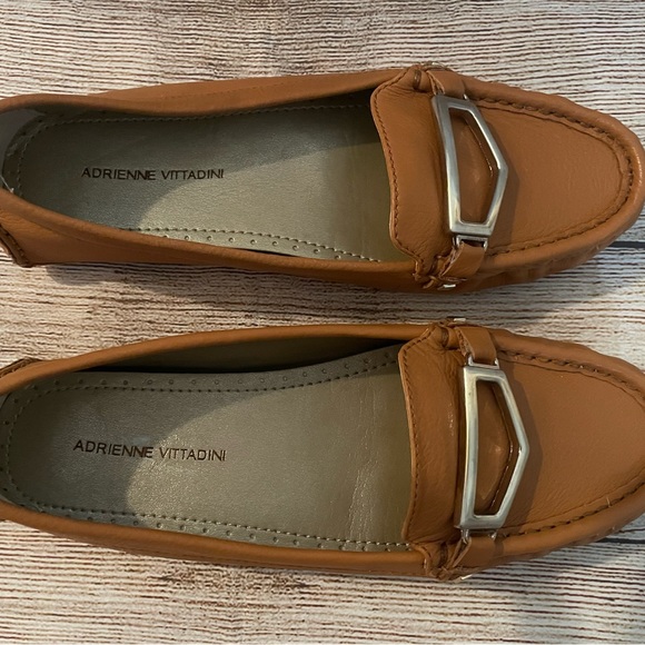 Adrienne Vittadini Tan Saige Driving  Loafers sz.7 New! - Picture 4 of 9